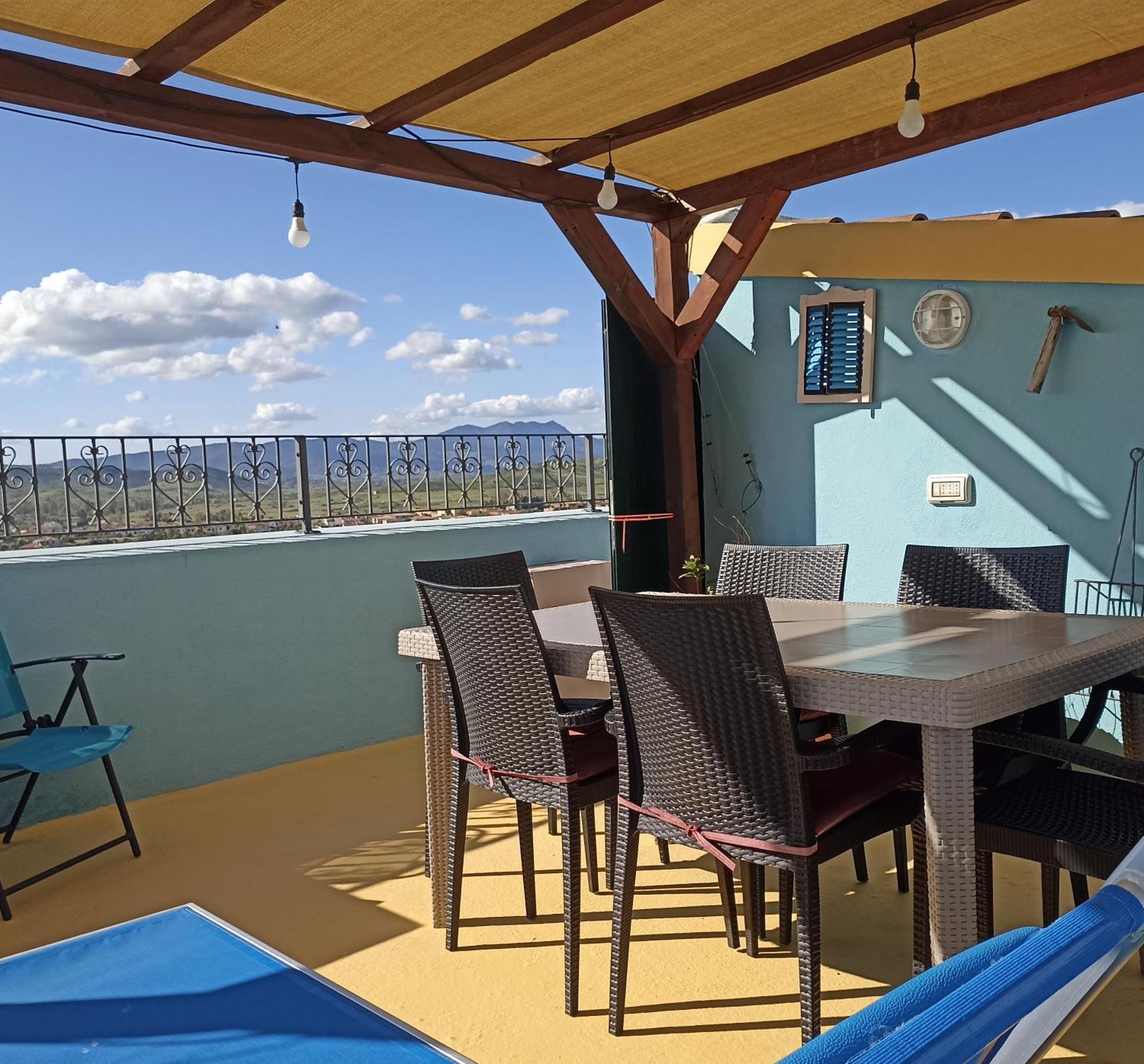 B&B Eleonora D'Arborea, Centro Storico Posada  Buitenkant foto